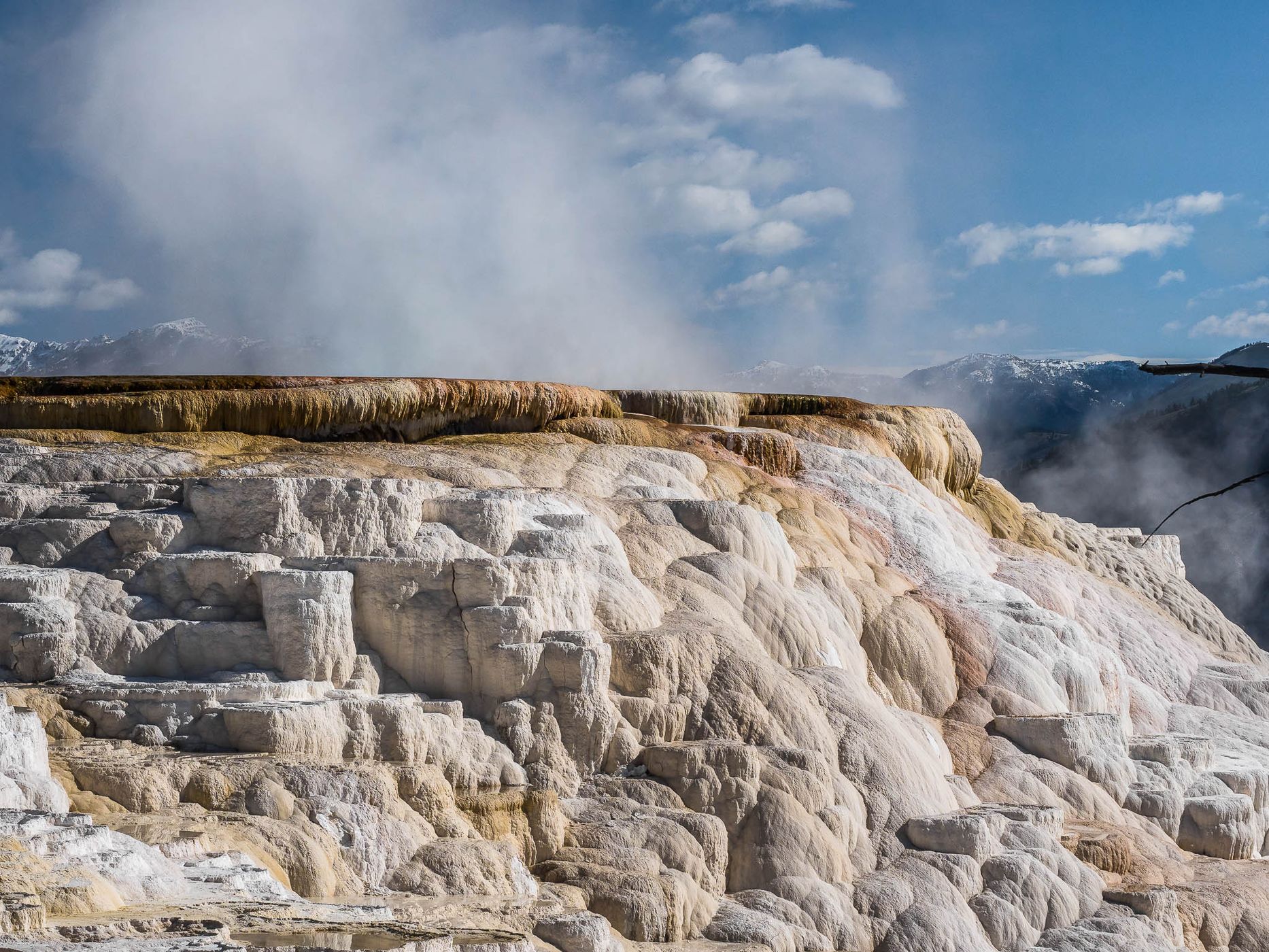 Mammoth Hot Springs, Yellowstone National Park, USA