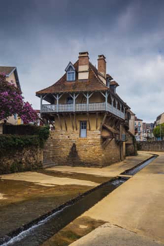 Passage Oustau Dou Saleys, Salies-de-Béarn