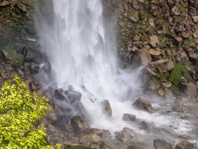 Perrine Coulee Falls