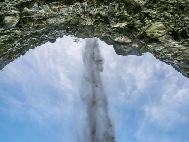 Perrine Coulee Falls