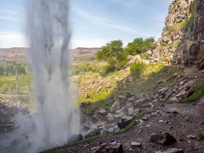 Perrine Coulee Falls