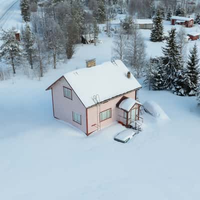 Pink cabin, Finland