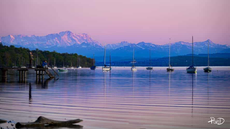 Seven cabins at Lake Ammer