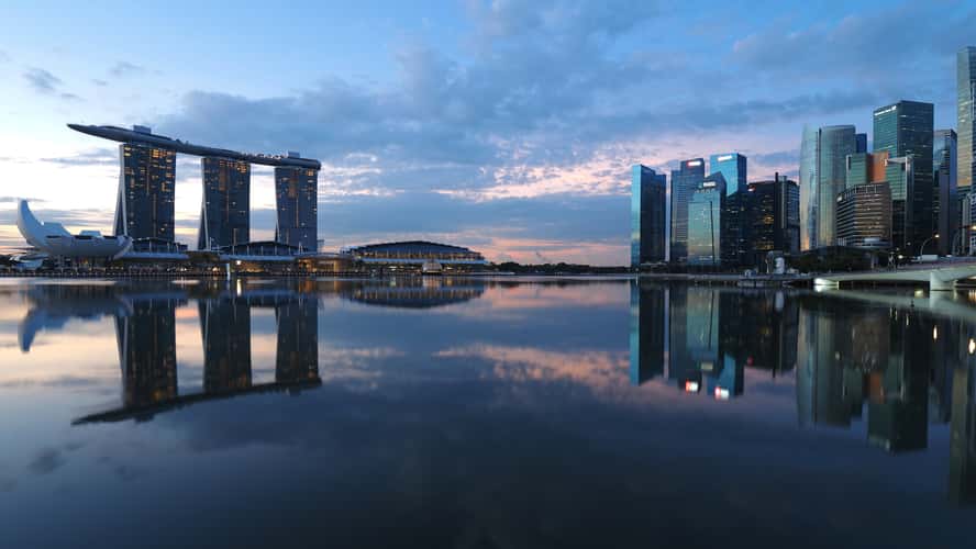 View of Financial District with Jubilee Bridge