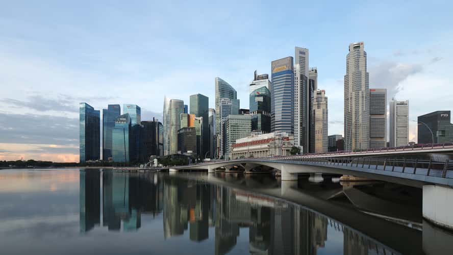 View of Financial District with Jubilee Bridge