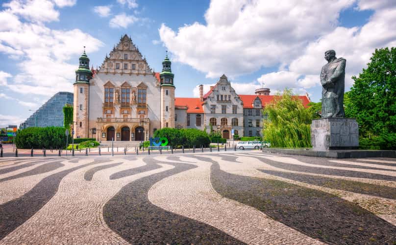 Adam Mickiewicz University
