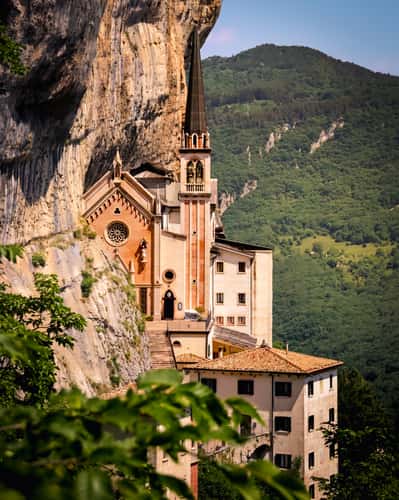 Basilica Madonna della Corona, Veneto