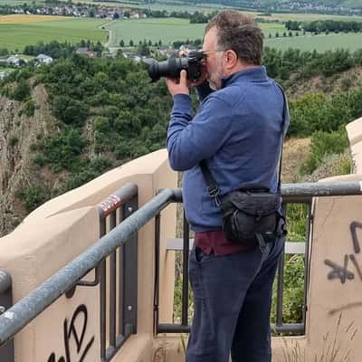 <b>Behind the Scenes</b> | photo by <a href="/@paul-henri-degrande">Paul Henri Degrande</a>