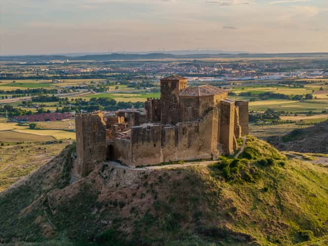 Castillo de Montearagón