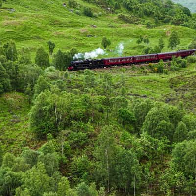 Glenfinnan Viaduct, United Kingdom