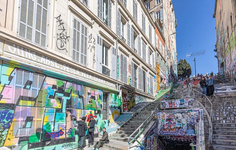 Graffiti in Cour Julien in Marseille