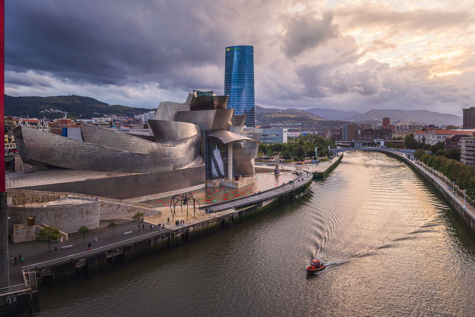 Guggenheim Museum Bilbao, Spain