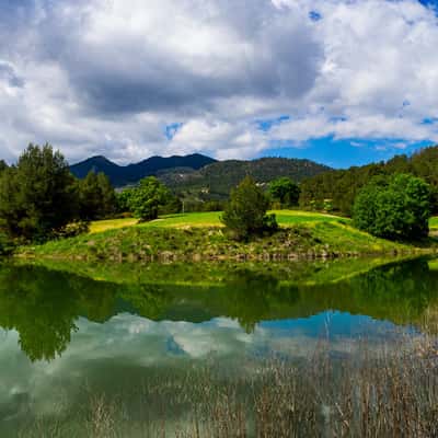 Lago del Manzano, Spain