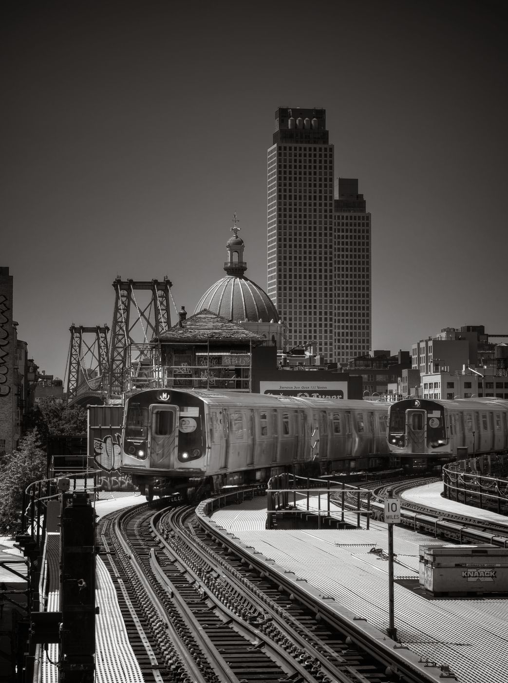 Marcy Av. Station, USA