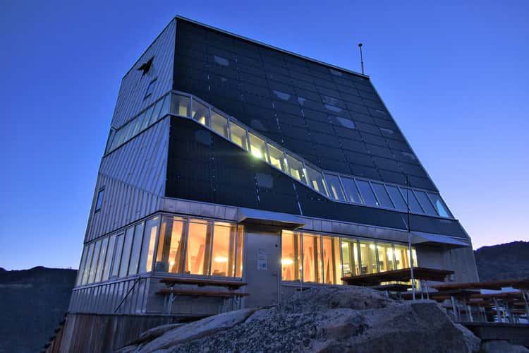 Monte Rosa Hut