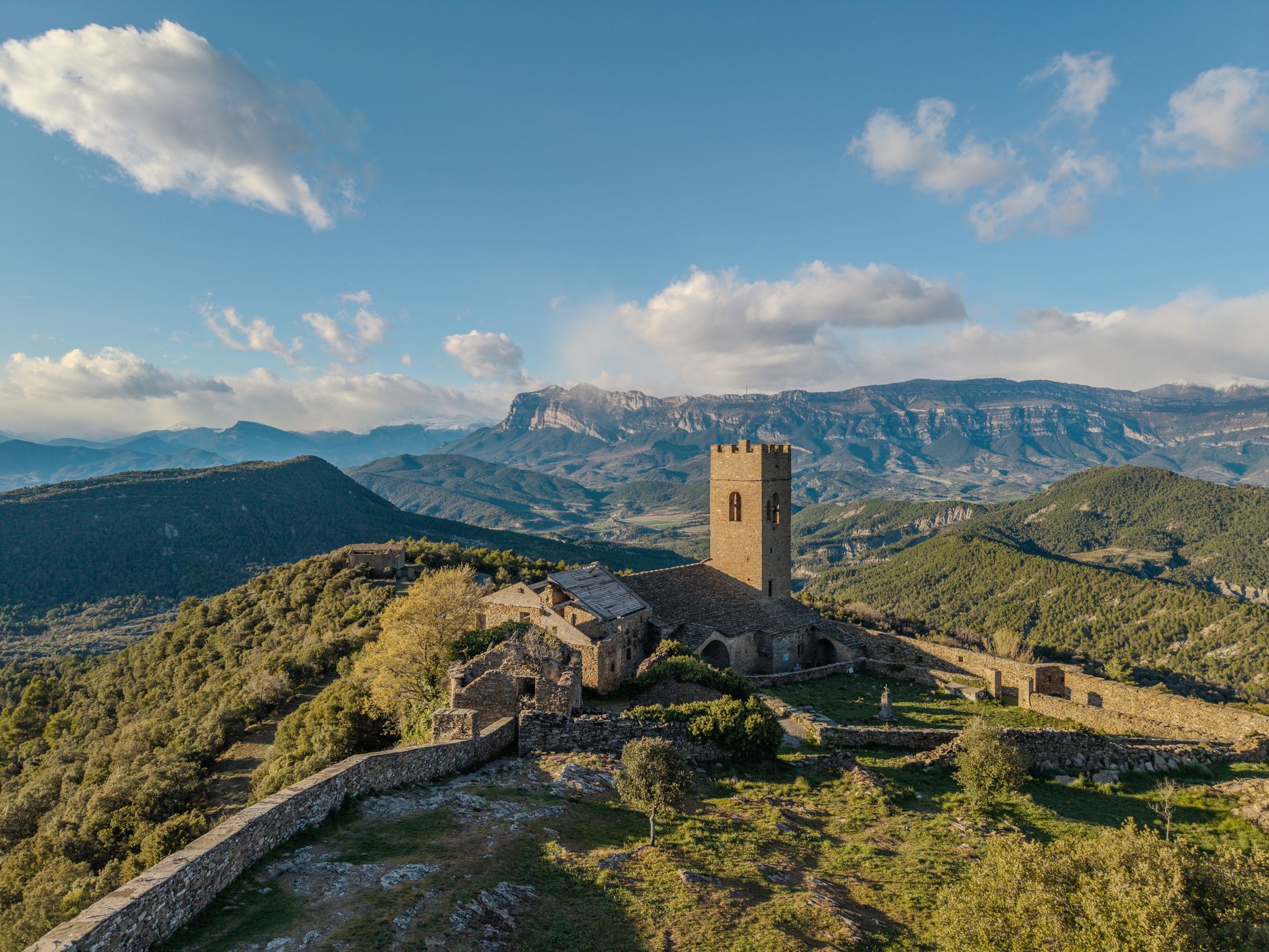 Muro de Roda, Spain