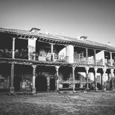 Plaza Mayor de Pedraza, Spain