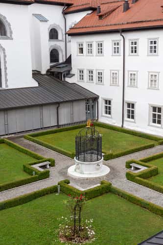 Stams abbey
