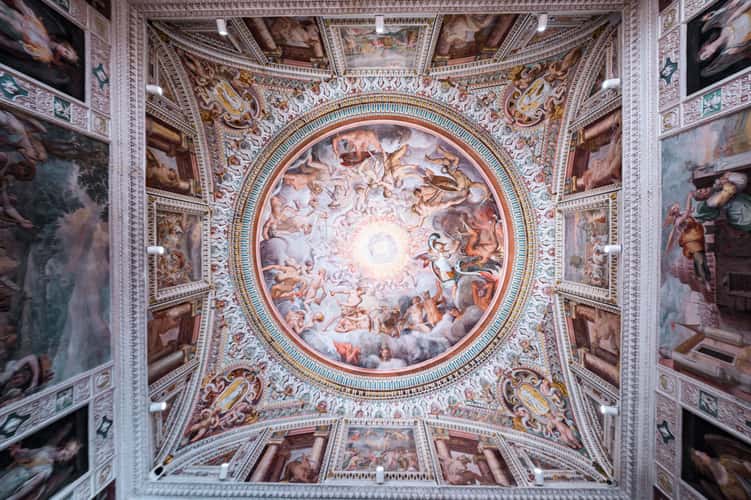 Villa Farnese (Palazzo Farnese)