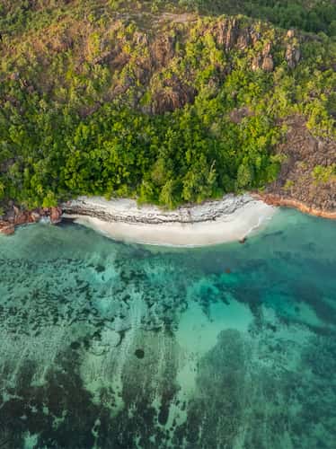 Anse Matelot