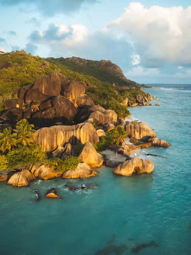 Anse Source d'Argent famous rocks