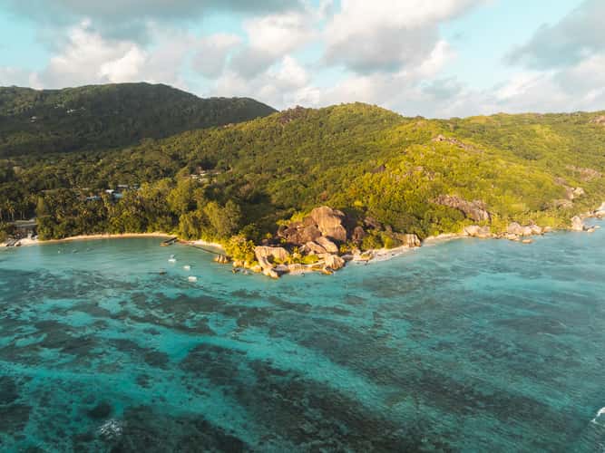 Anse Source d'Argent famous rocks