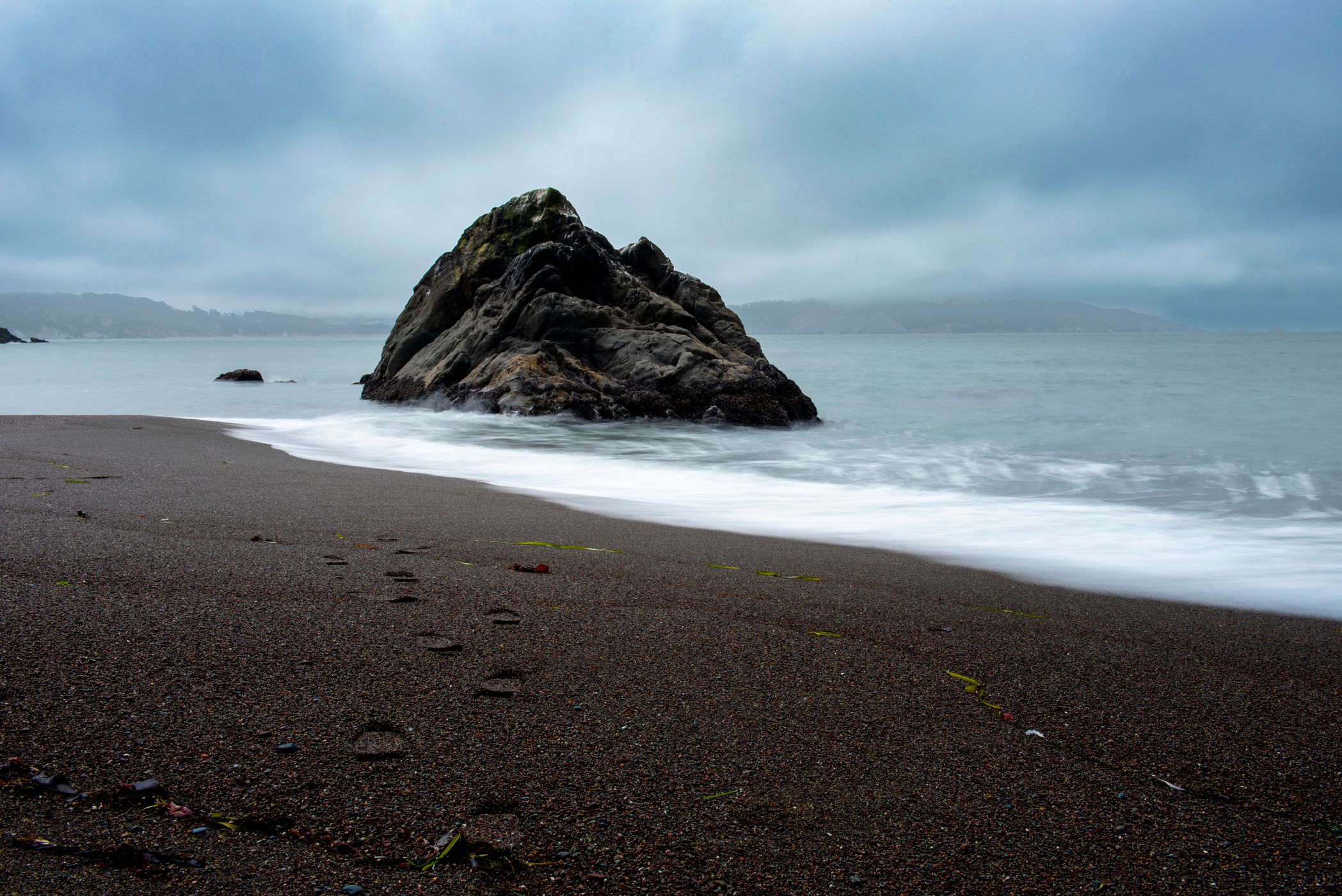 Black Sands Beach, USA