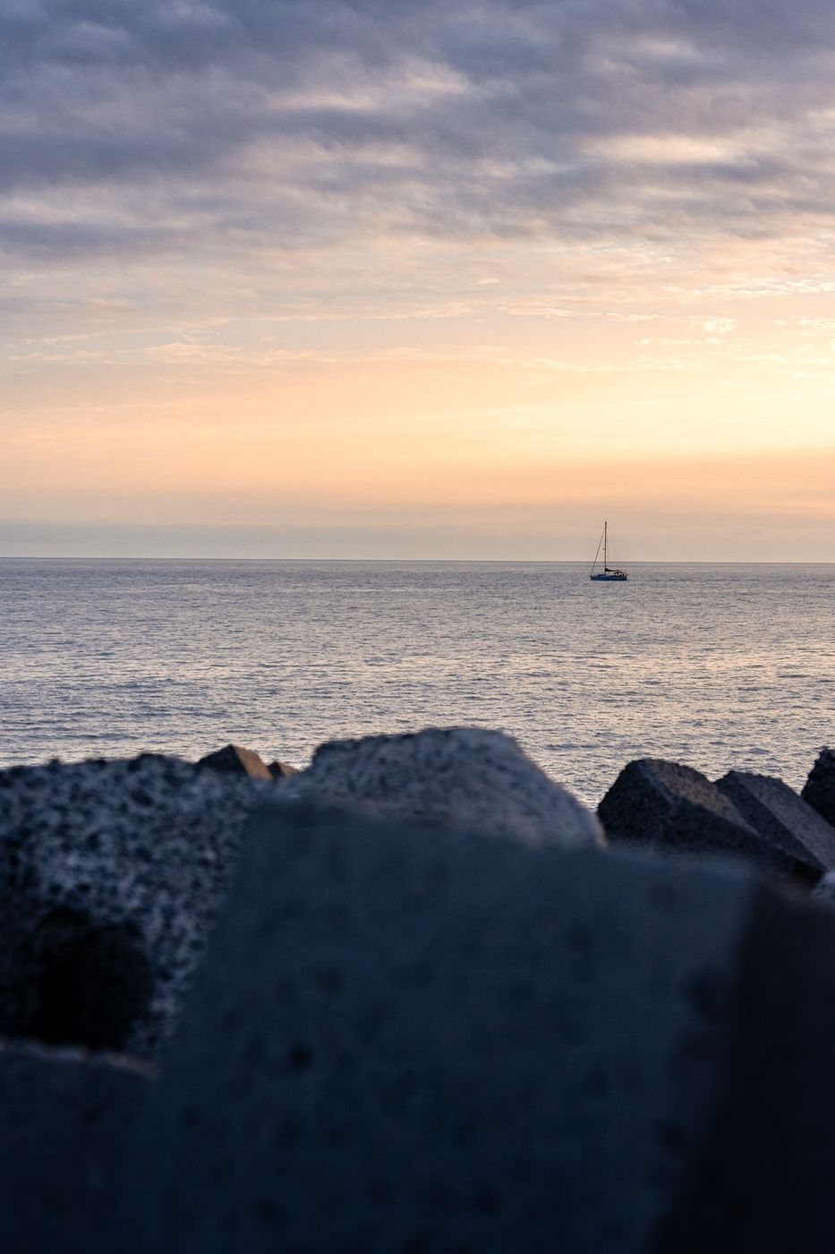 Blick auf das Meer von der Promenade Jardim do Mar, Portugal