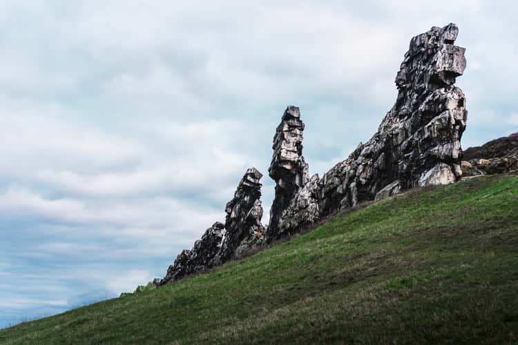 Blick von Norden auf die Teufelsmauer (Königstein)