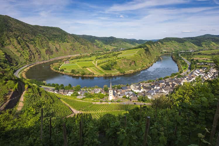 Bremm, Mosel bend and Saint Lawrence's Church