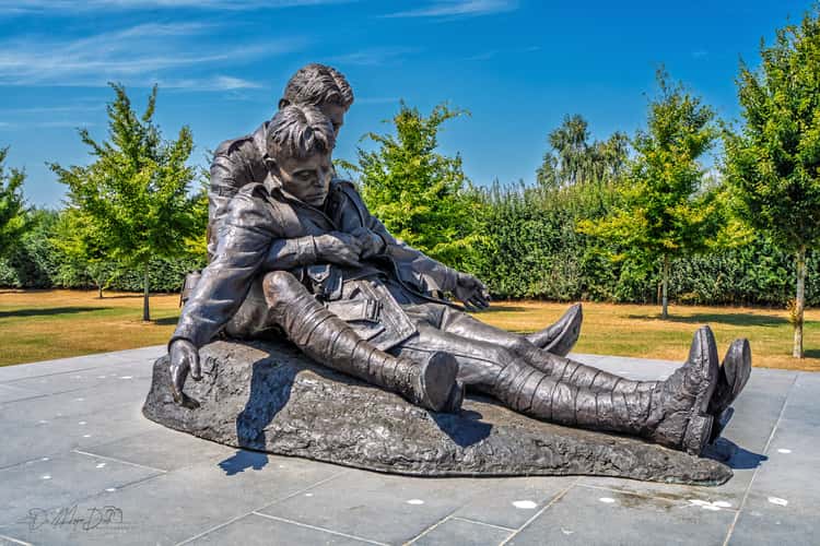 Brothers in Arms-memorial