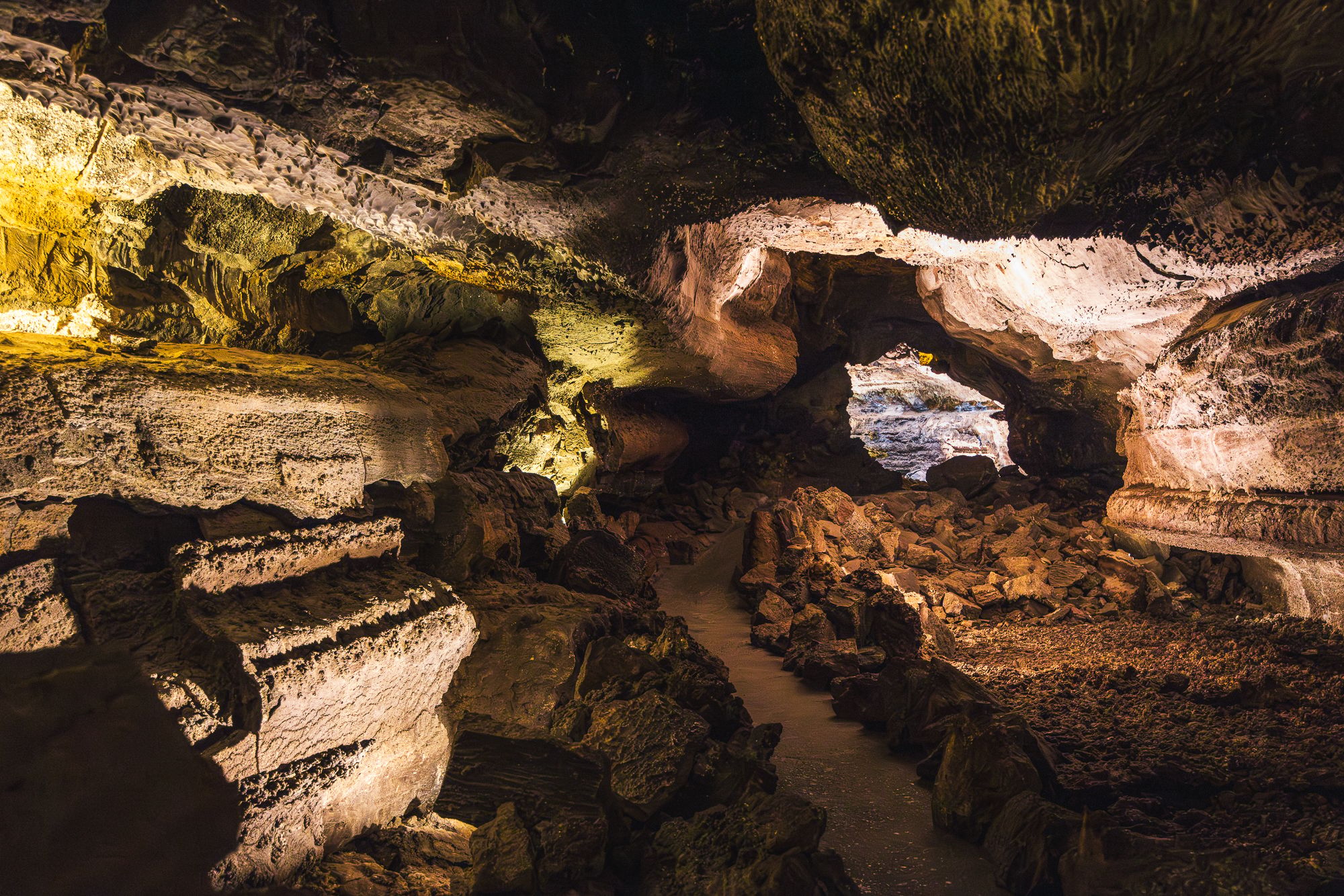 Cueva de los Verdes, Spain