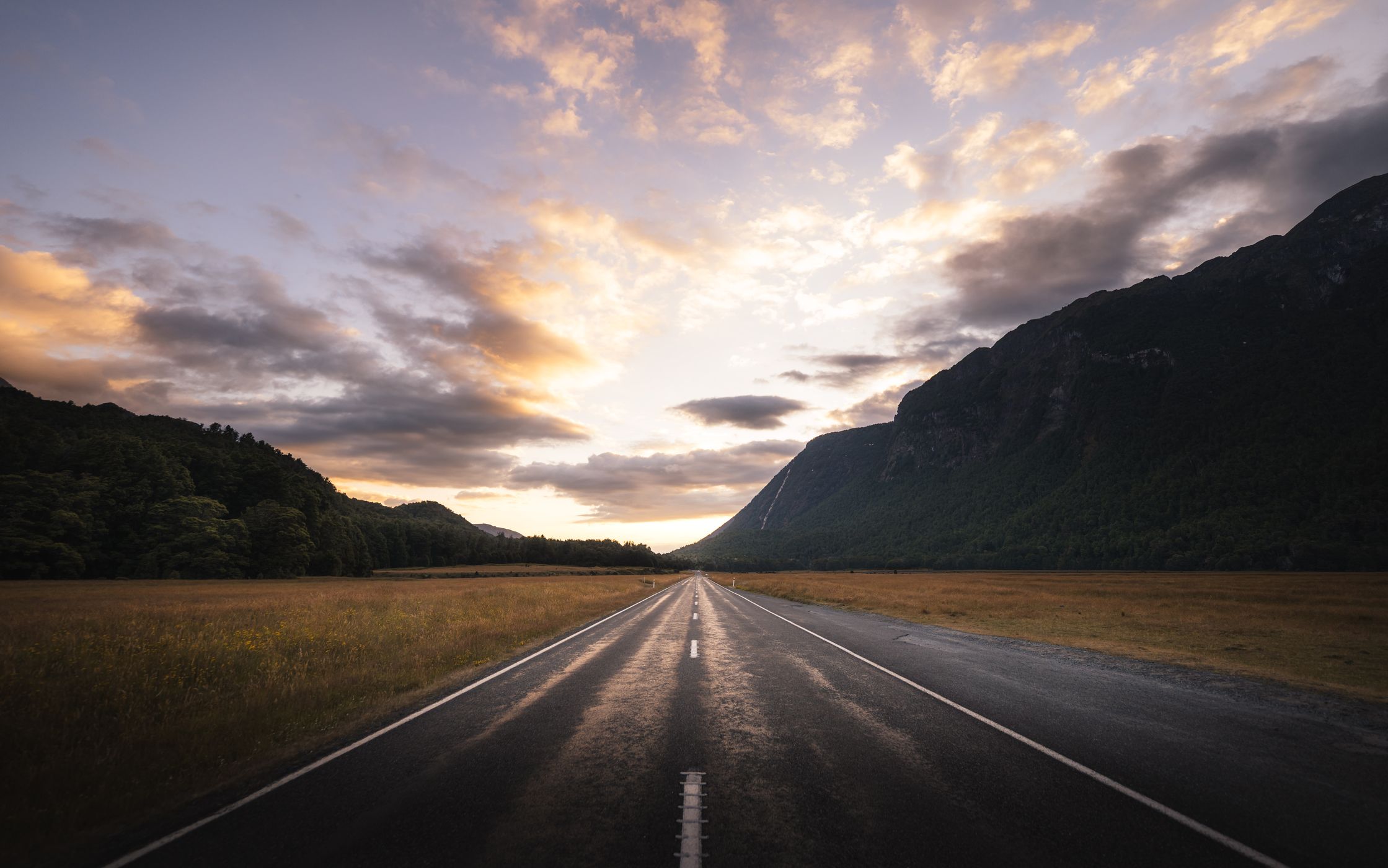 Eglinton Valley Street, New Zealand