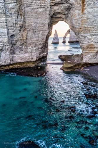 Falaise d'Aval. EtretatFalaise d'Aval. Etretat