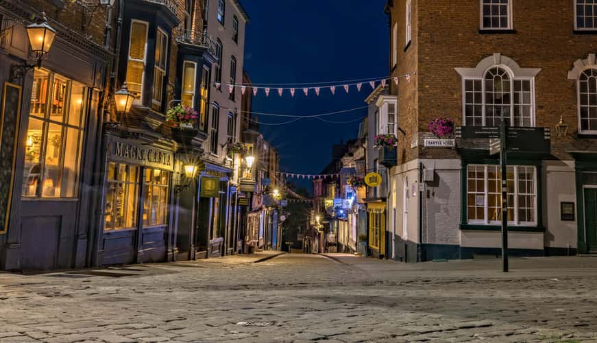 Lincoln, Steep Street