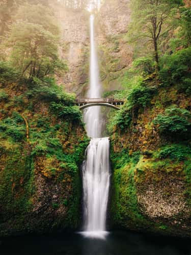 Lower Multnomah Falls