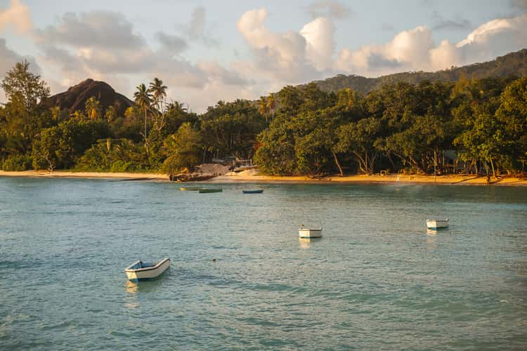 Petite Anse la Digue