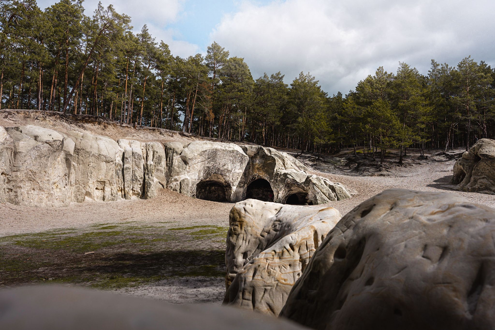 Sandsteinhöhlen, Germany