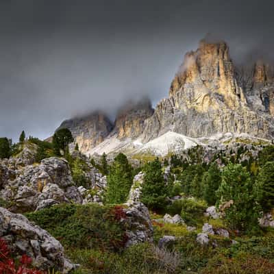 Sassolungo, Italy