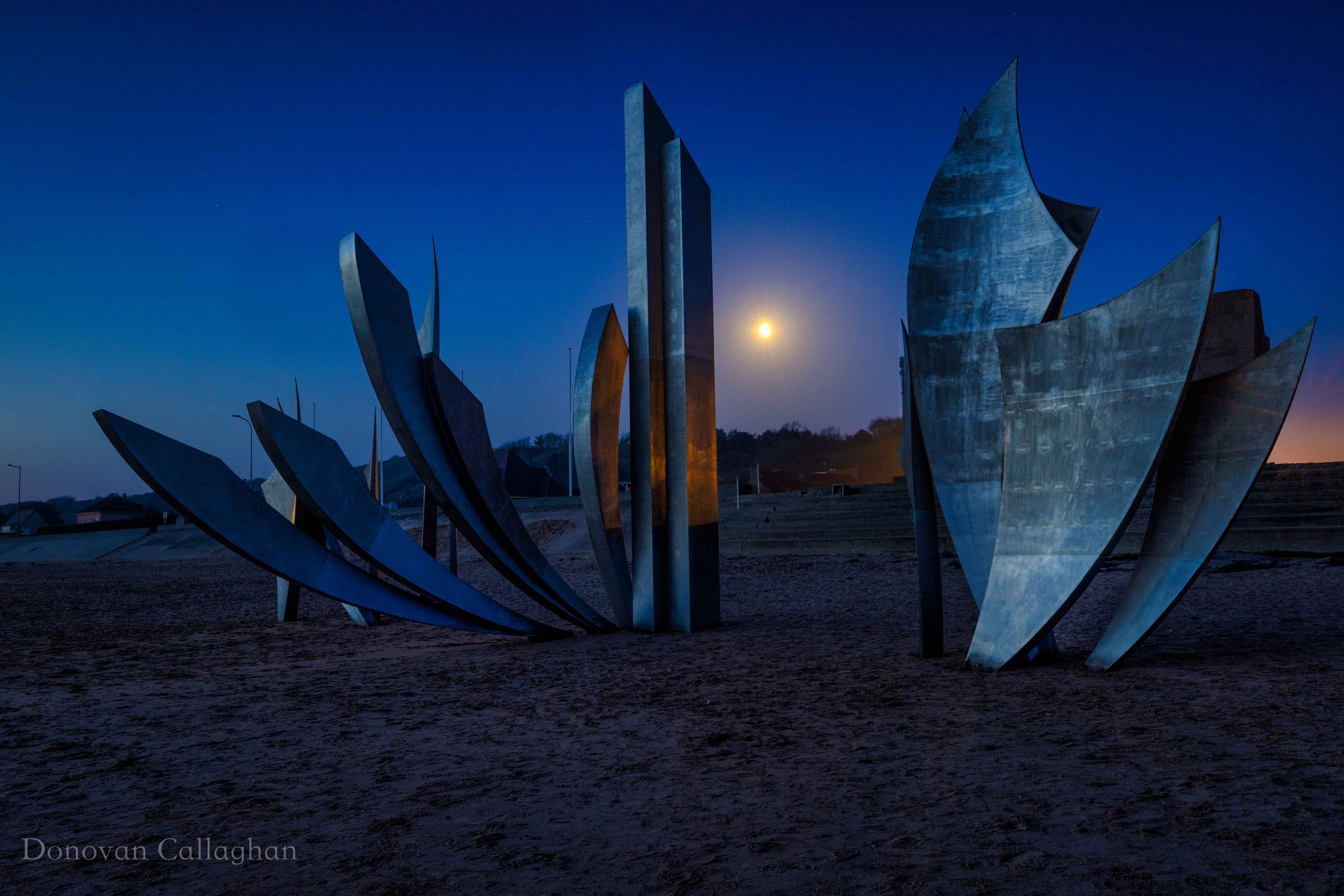 The Braves Sculpture, Omaha Beach, France