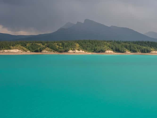 Abraham Lake Viewpoint