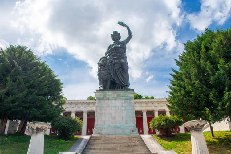 Bavaria (statue), Theresienwiese, Munich