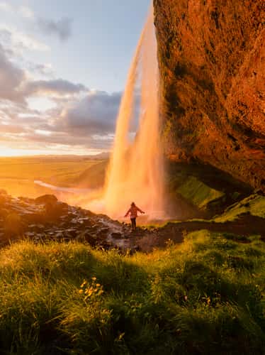 Behind Walk, Seljalandsfoss