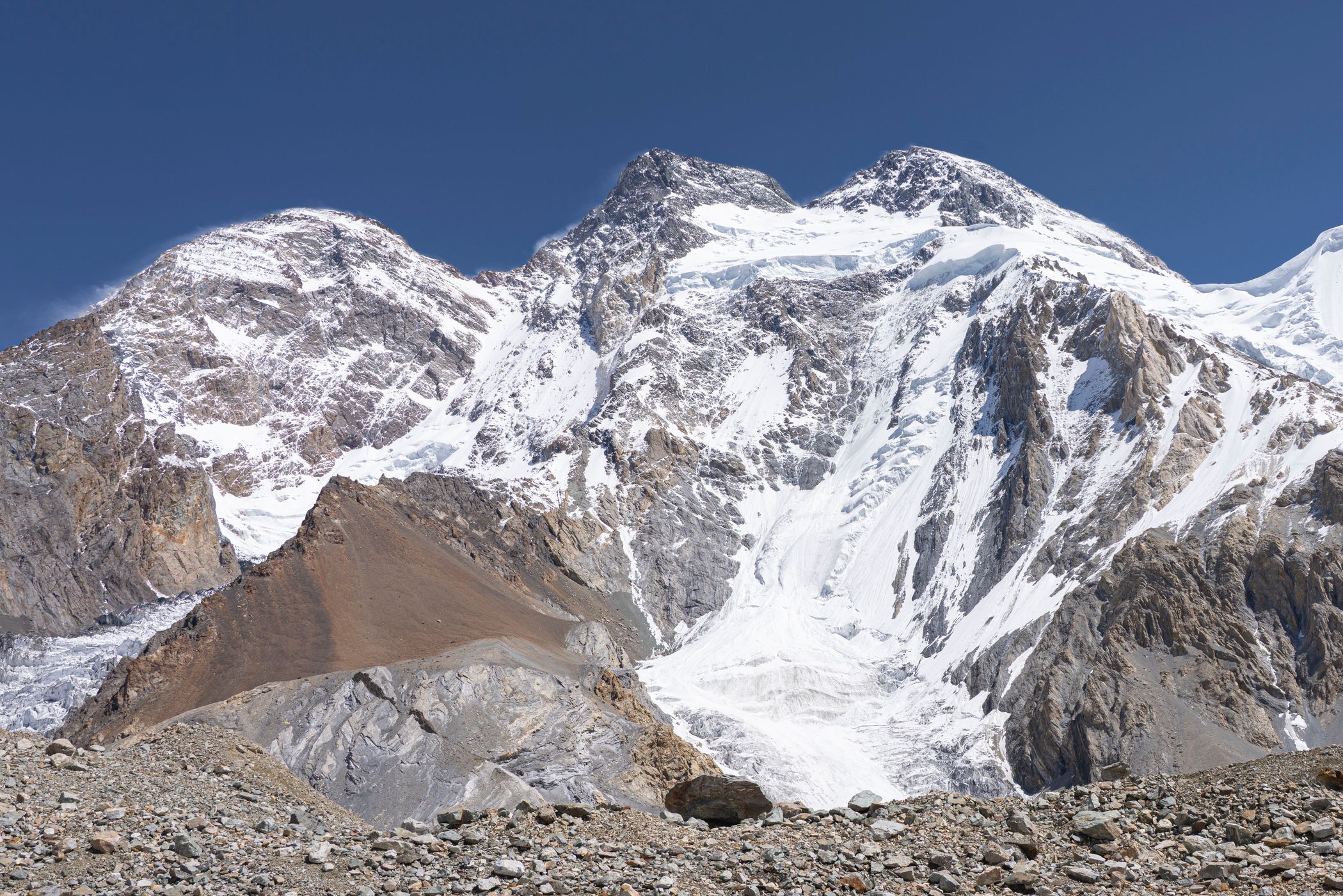 Broad Peak, Pakistan