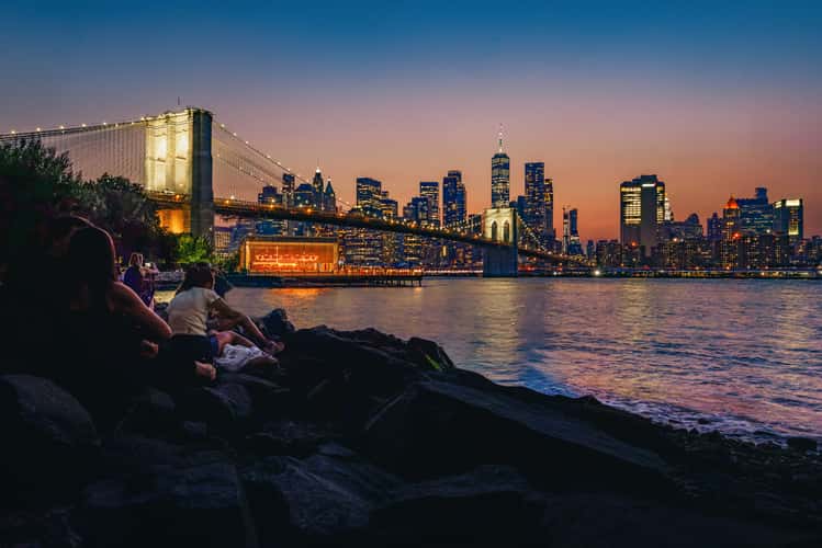 Brooklyn Bridge skyline from Pebble Beach, New York City