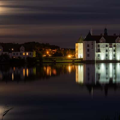 <b>Behind the Scenes</b> | photo by <a href="/@zummachj">Jörg Zummach</a>