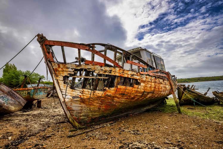 Cimetière de bateaux de Rostellec
