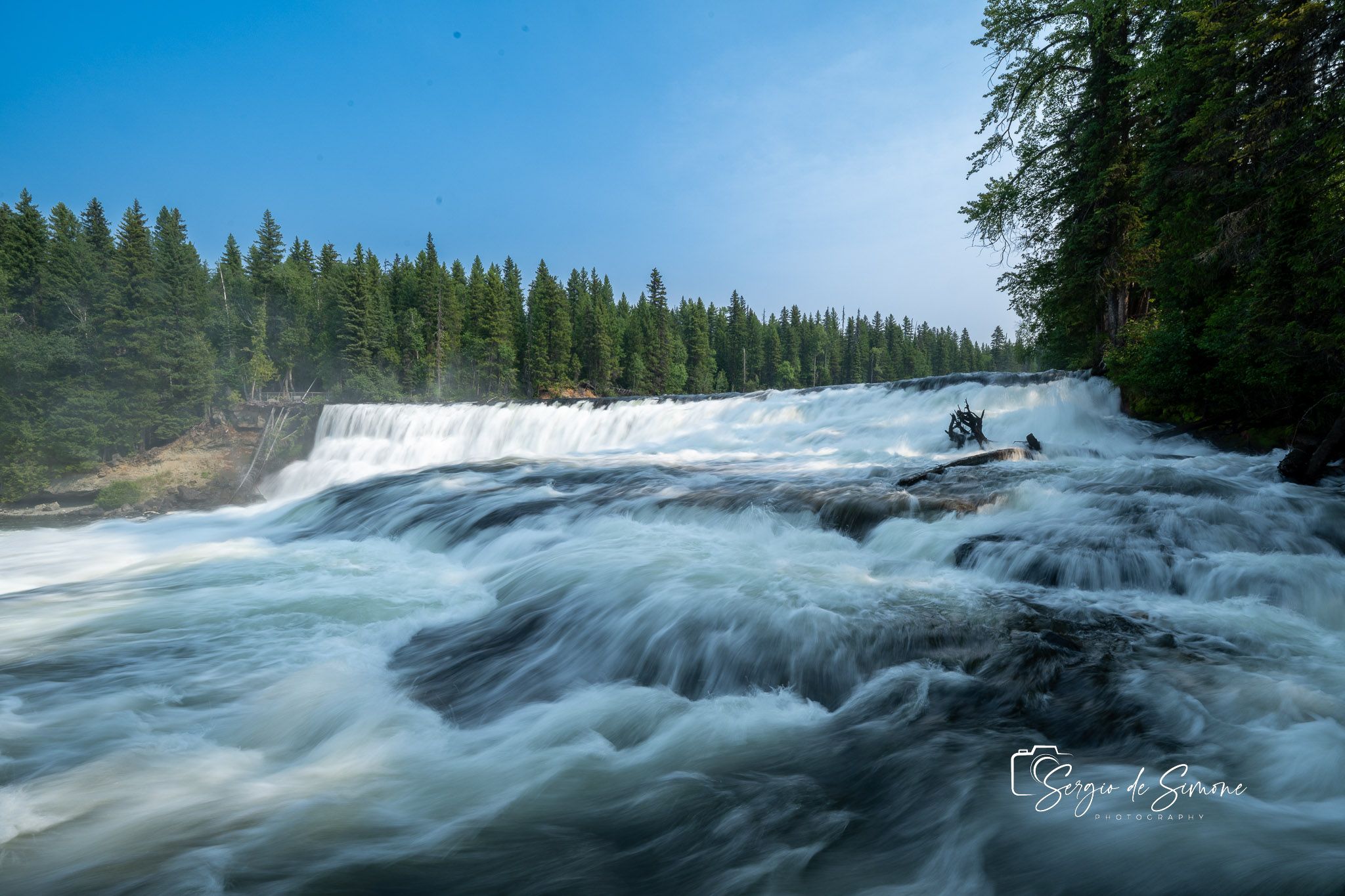 Dawson Falls, Canada