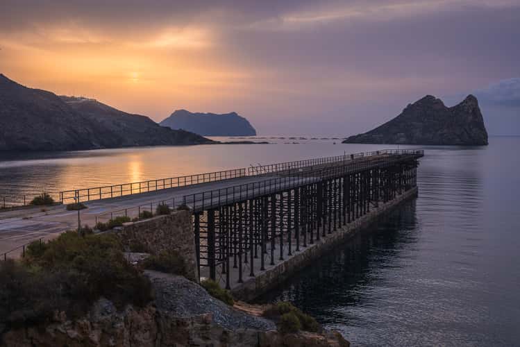 El Hornillo, Aguilas