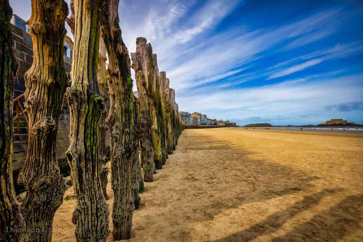 Historic wooden breakwaters,  Saint-Malo
